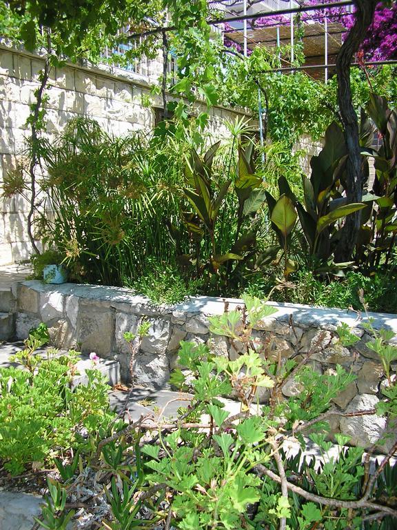 Cozy New Flat For 2 Or 3 Lejlighed Hvar Town Eksteriør billede