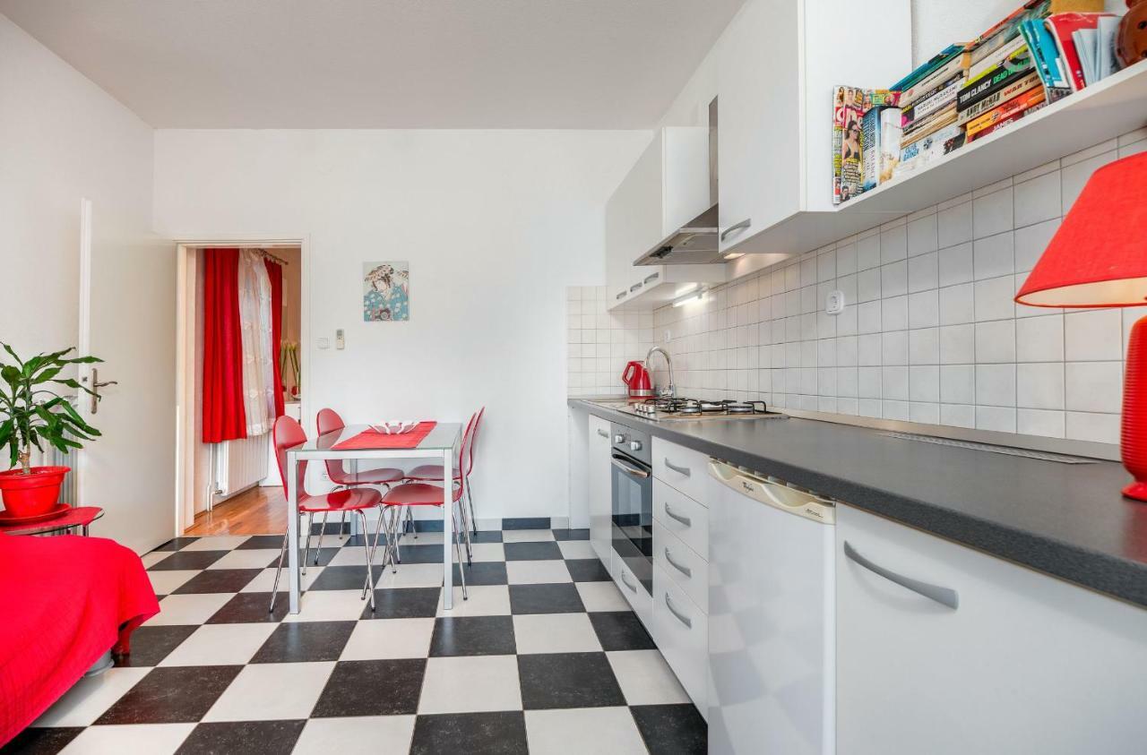 Cozy New Flat For 2 Or 3 Lejlighed Hvar Town Eksteriør billede