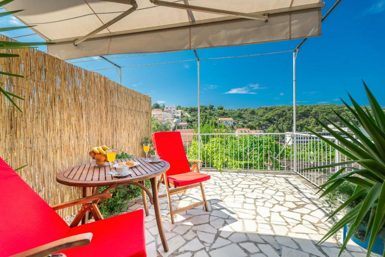 Cozy New Flat For 2 Or 3 Lejlighed Hvar Town Eksteriør billede