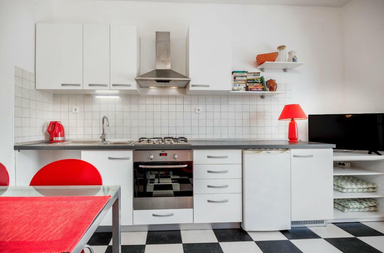 Cozy New Flat For 2 Or 3 Lejlighed Hvar Town Eksteriør billede